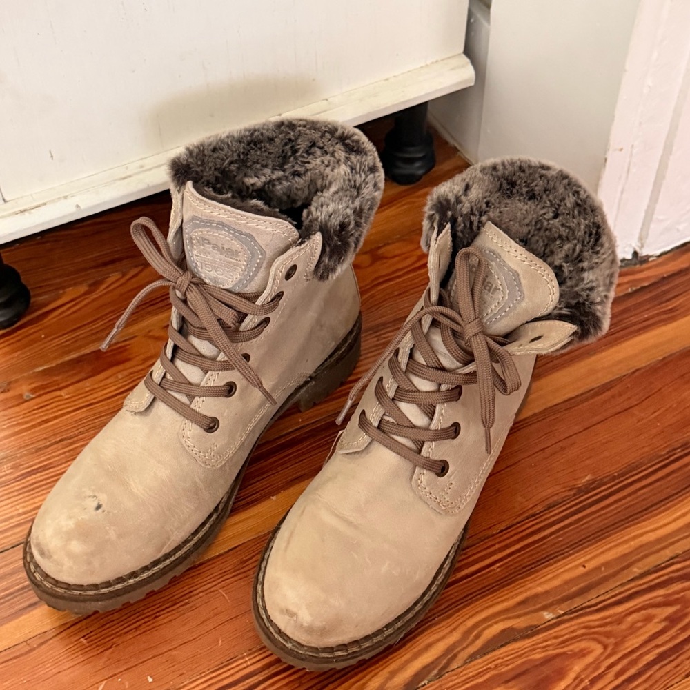 Pajar Sherpa Lace-Up Hiking Boots